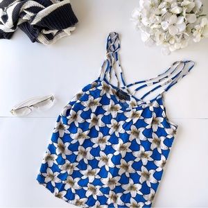 3/$20 Top Shop Blue Floral Lily Tank